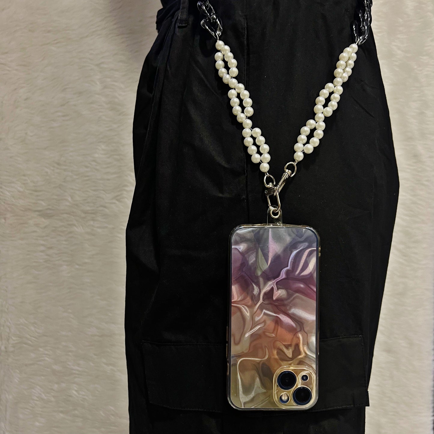 BLACK LINKS PHONE CROSS BODY CHAIN