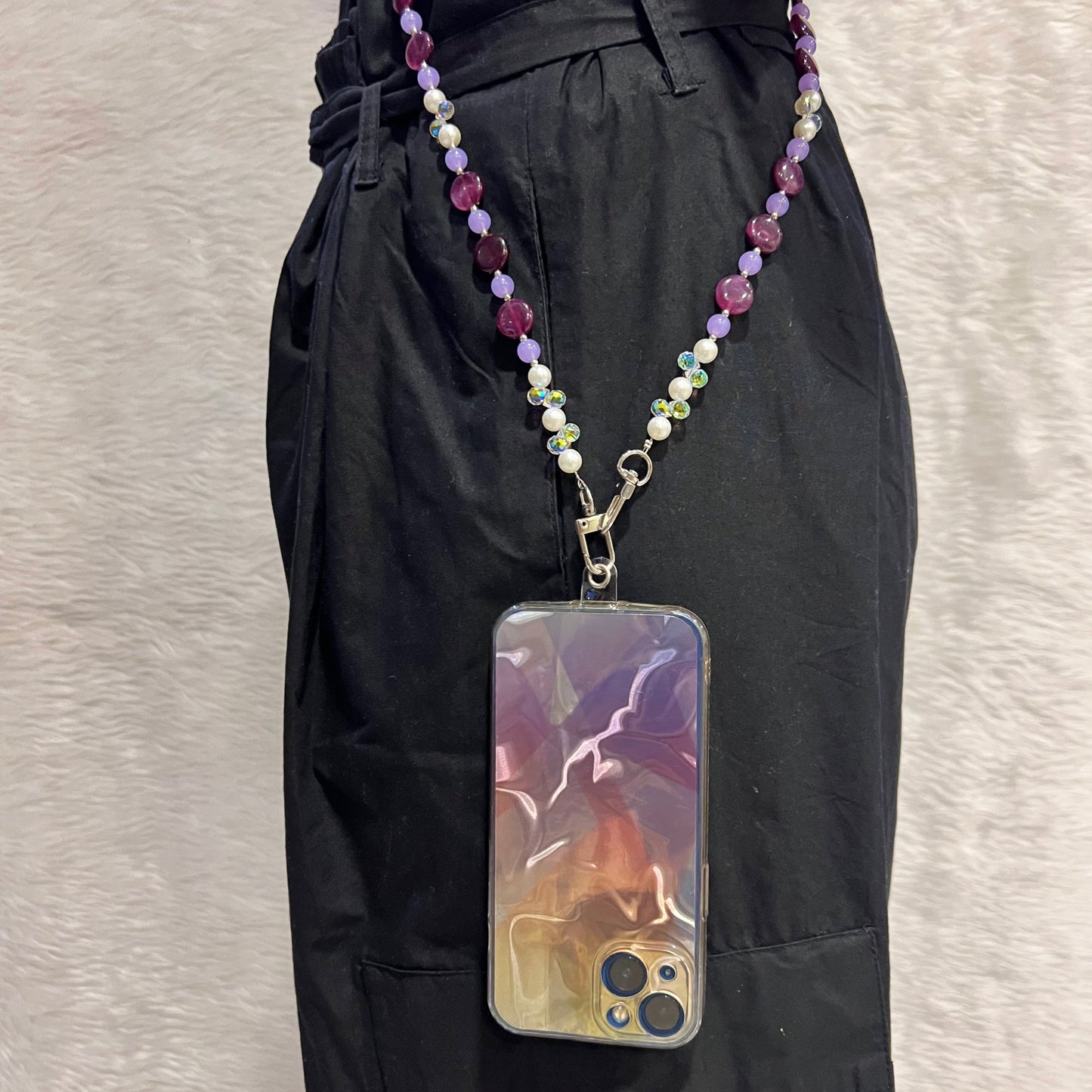 BERRY PHONE CROSS BODY CHAIN