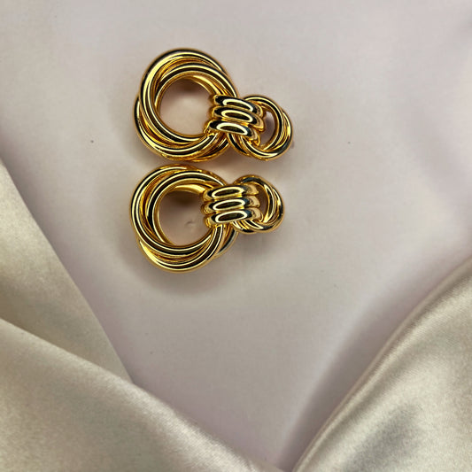 GOLDEN RINGS DANGLE EARRINGS