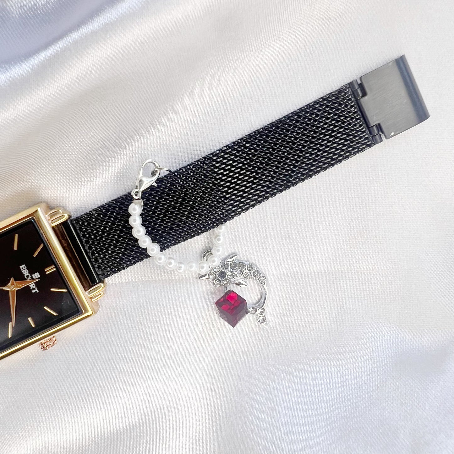 RED DIVE WATCH CHARM