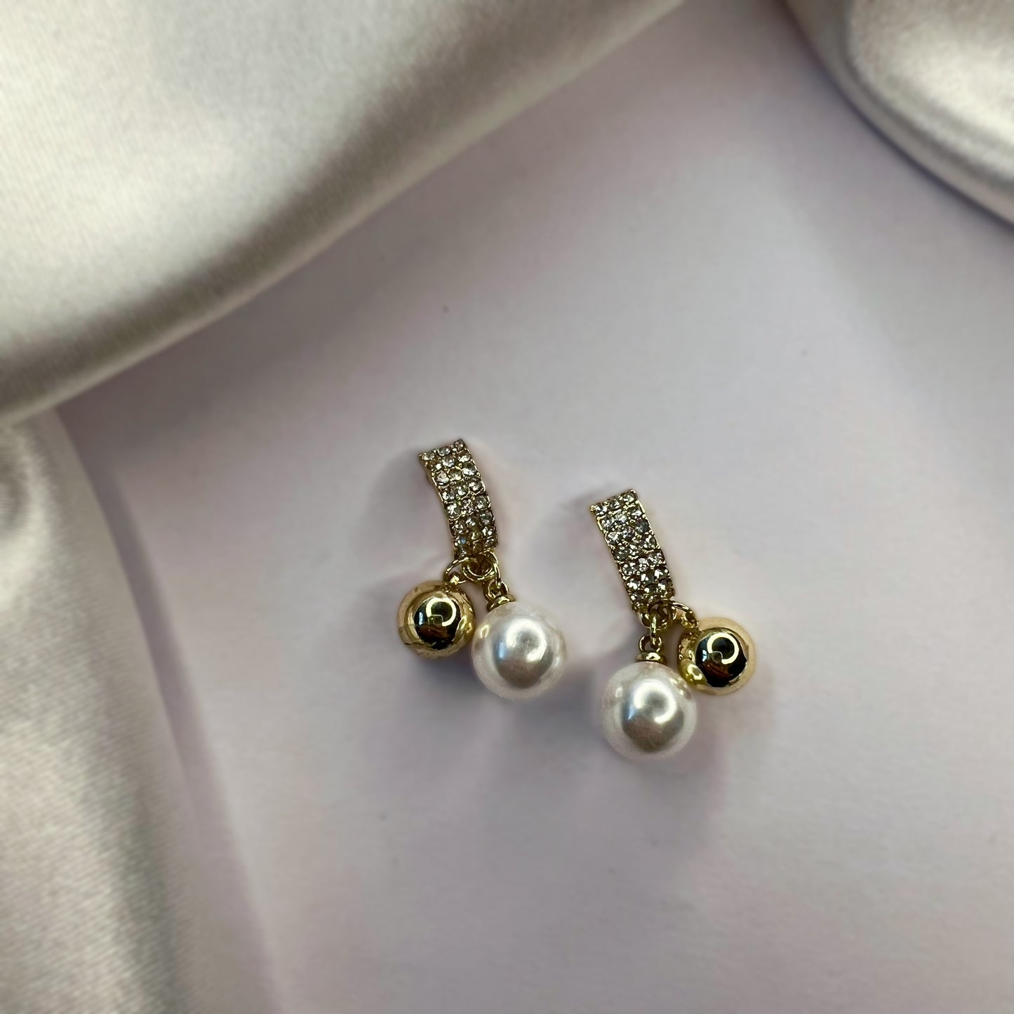 AURIC PEARL EARRINGS