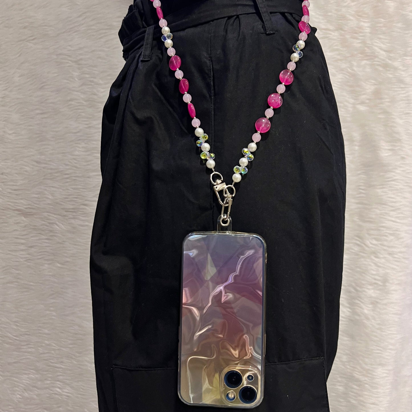 ROSÉ PHONE CROSS BODY CHAIN
