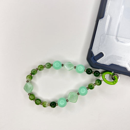 FOREST FROST PHONE CHARM