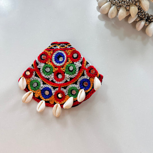 Kutchiya Glow Bow Pin